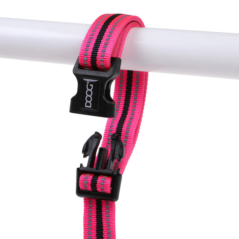 DOOG Neoprene Clip It Lady Neon Pink Adjustable Dog Lead Extra Large (+_+)