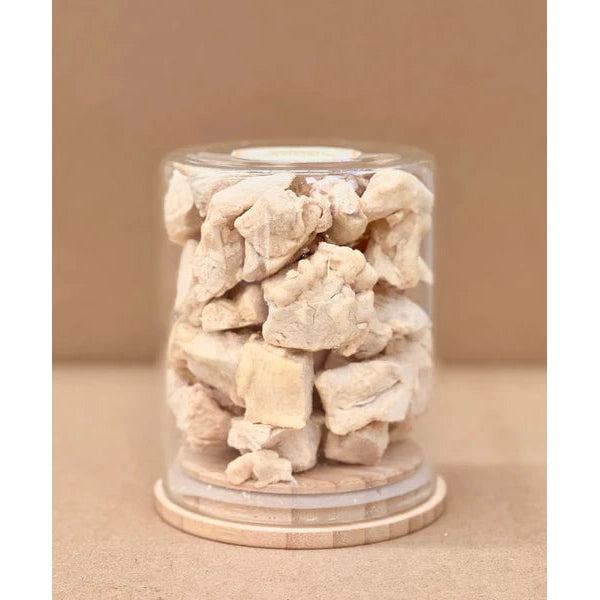 Freezy Paws Freeze Dried Chicken Breast with Colostrum Dog and Cat Treats 80g (+_+)