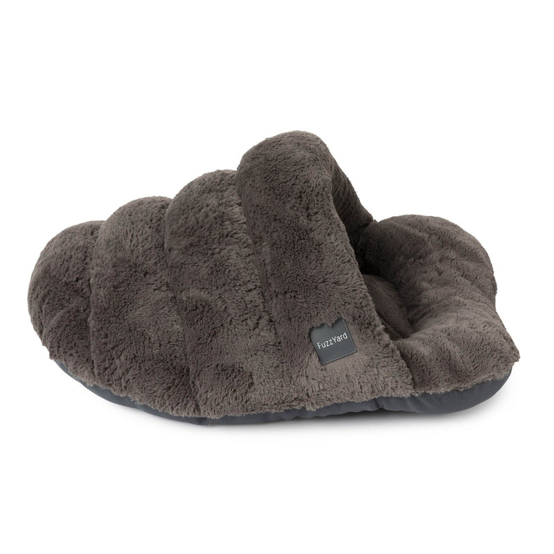 FuzzYard Dreameazzzy Cat Bed Snuggler Truffle (+_+)