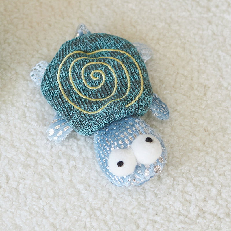 Kazoo Topsy Turtle Cat Toy-Habitat Pet Supplies