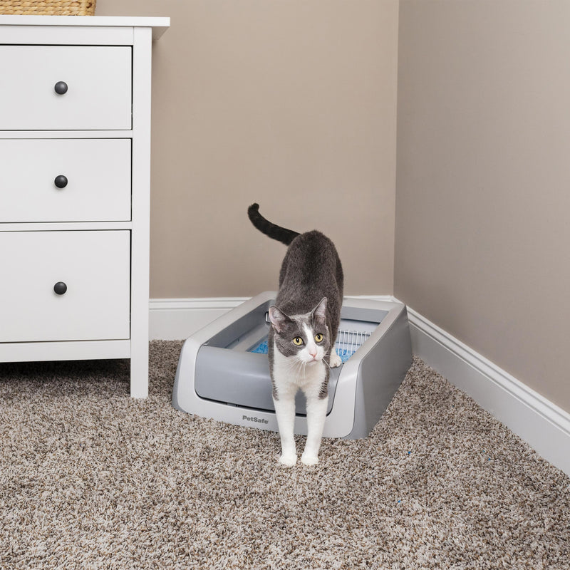 PetSafe Second Generation ScoopFree Self Cleaning Cat Litter Tray