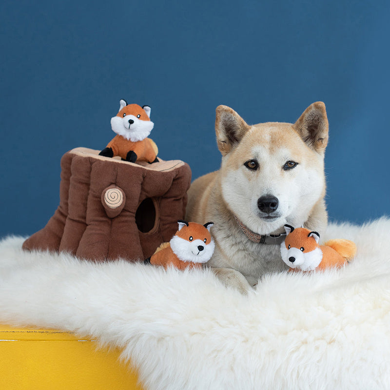 Zippy Paws Stump and Foxes Burrow Dog Toy :->>